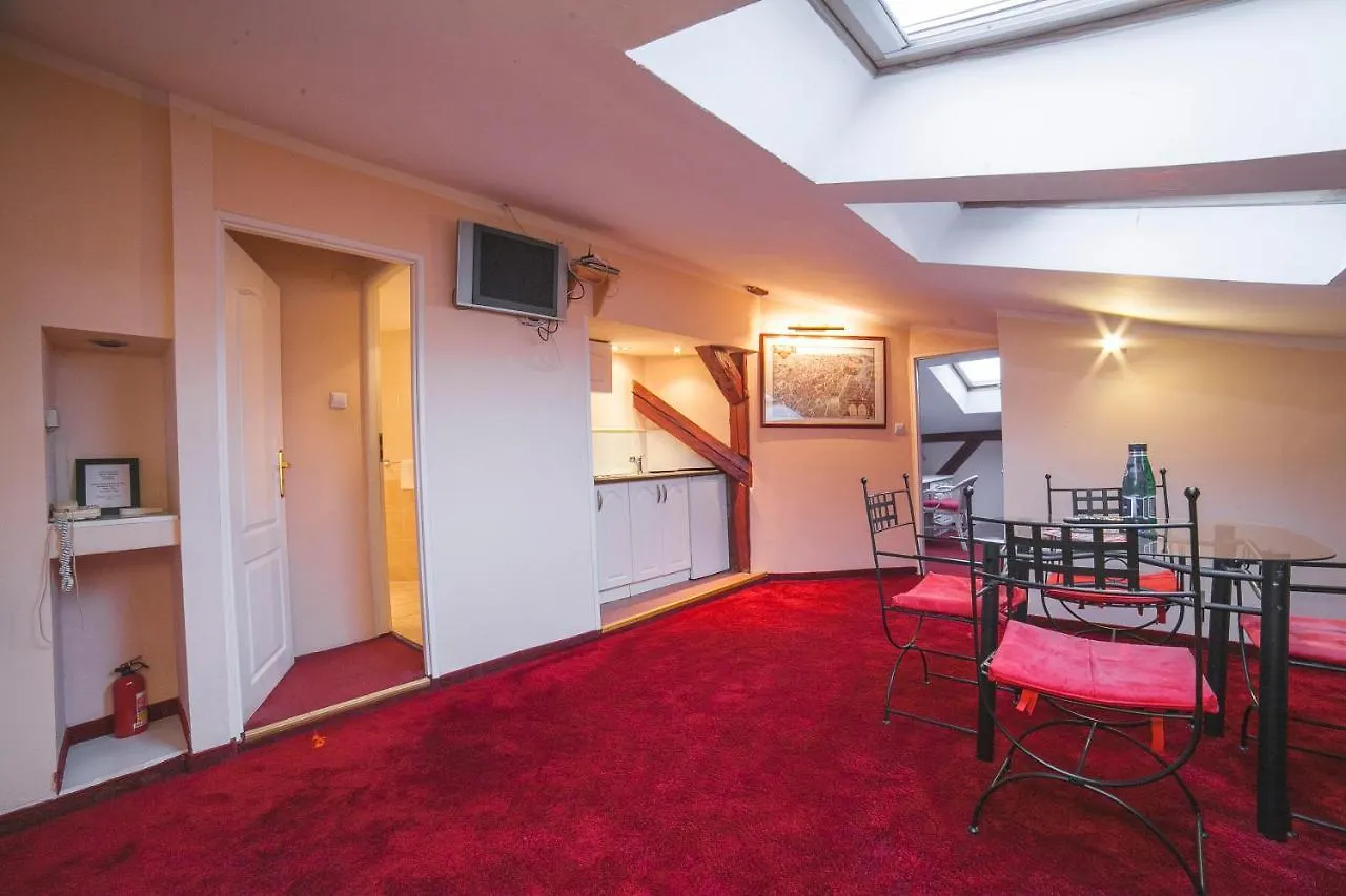 Residence B&B La Fontaine Aparthotel Krakow