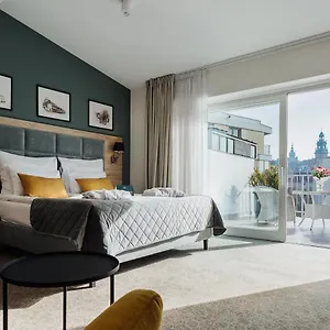 32 Old Town Hotell