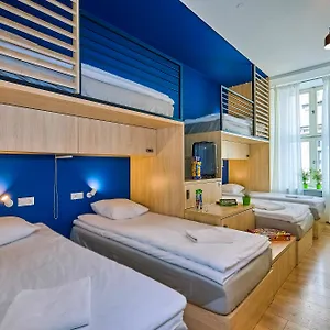 Draggo House Vandrarhem